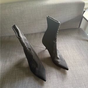 Stuart Weitzman Black Heeled Boots- worn 2x